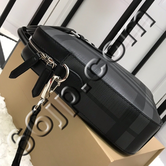 バーバリーバッグ角部分ディテール
